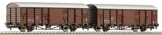 Set of 2 Box cars<br /><a href='images/pictures/Roco/66015.jpg' target='_blank'>Full size image</a>